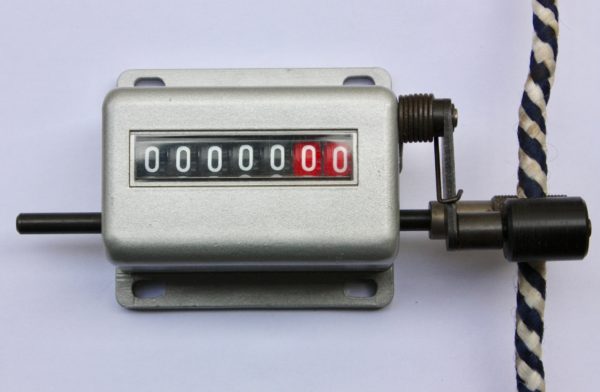 Compteur métreur au cm CMB-68